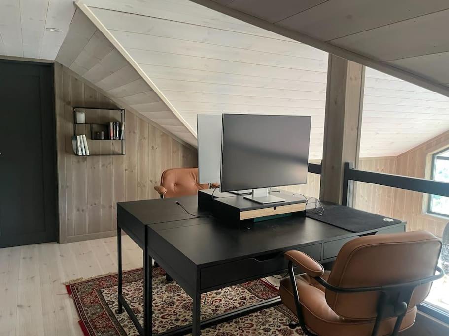 Modern cabin with a beautiful view – Near Risør