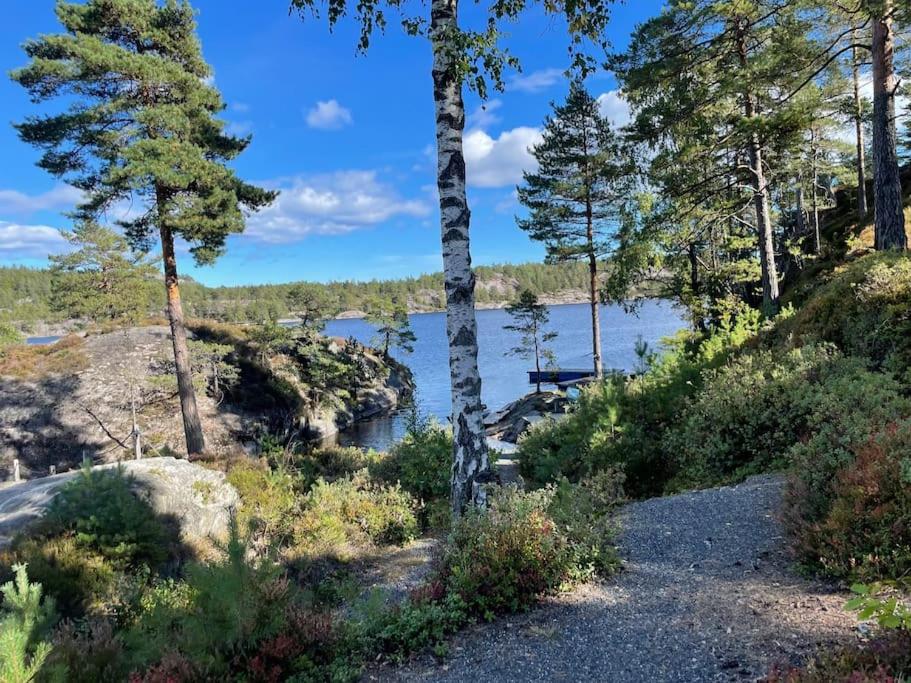 Modern cabin with a beautiful view – Near Risør