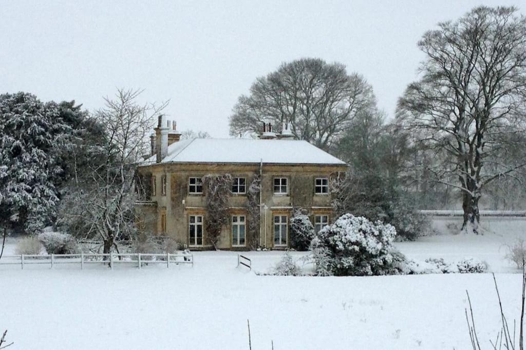 Sparkford Hall
