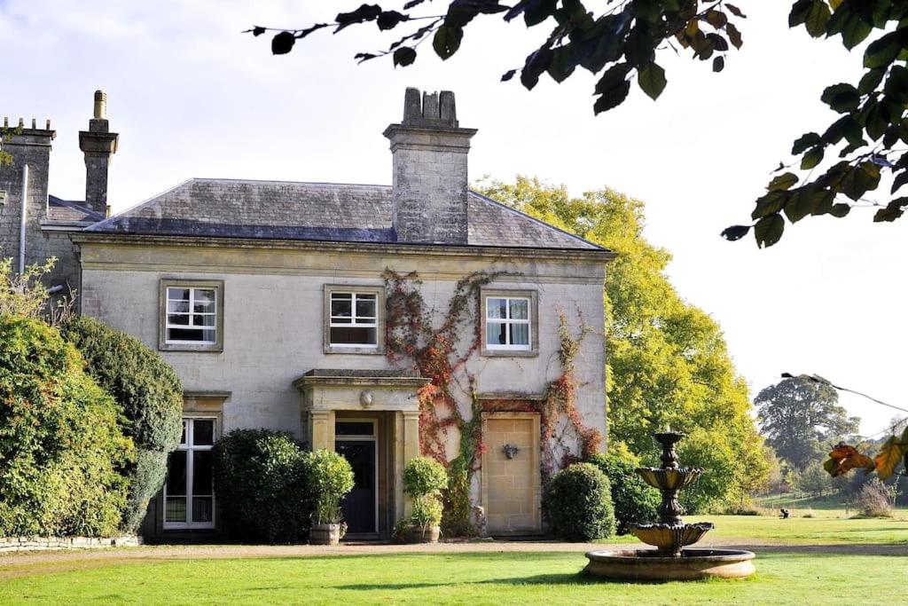 Sparkford Hall