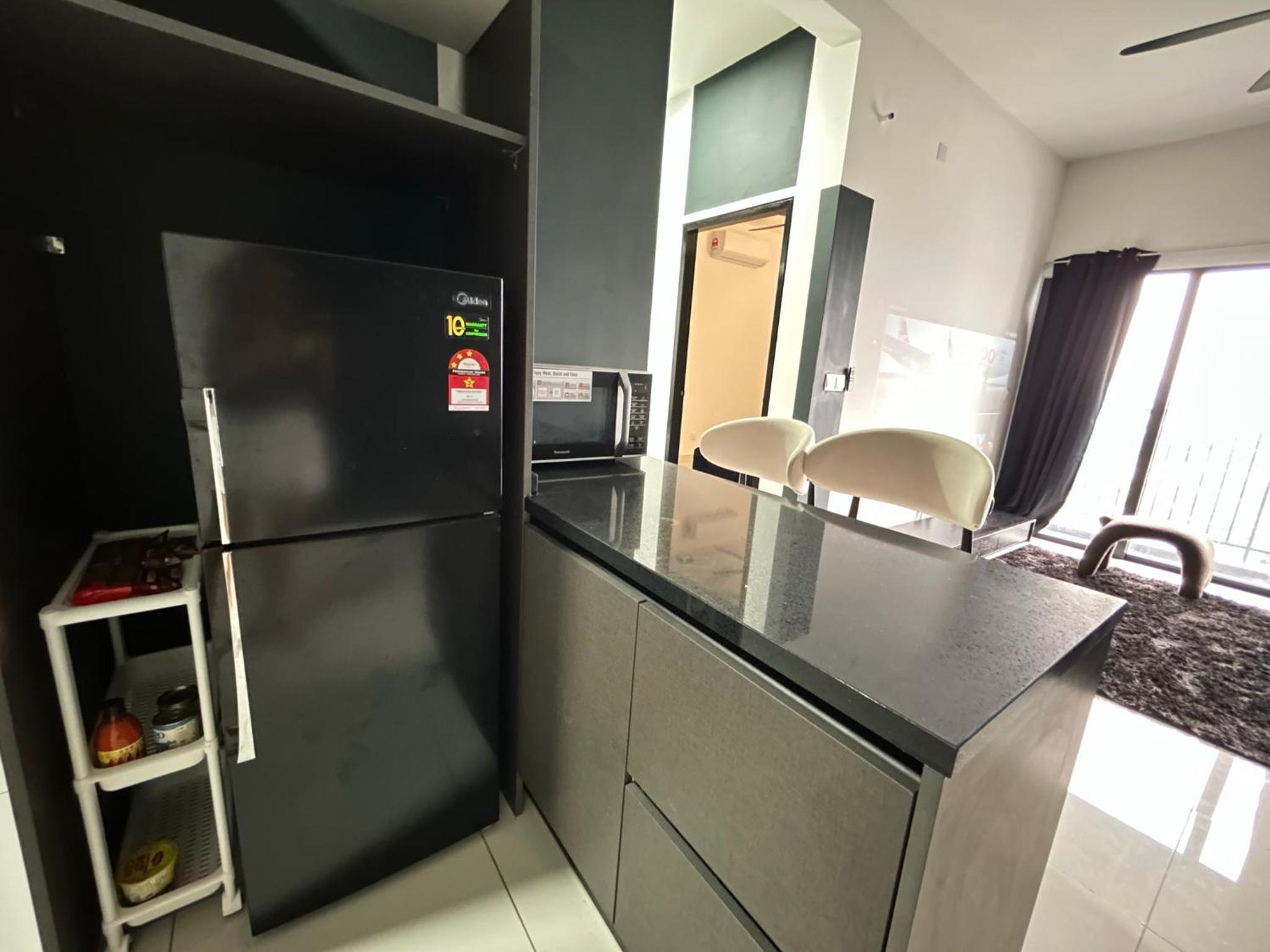 Cheras traders garden trader square 2 bedroom , WI-FI , TV box photo 5