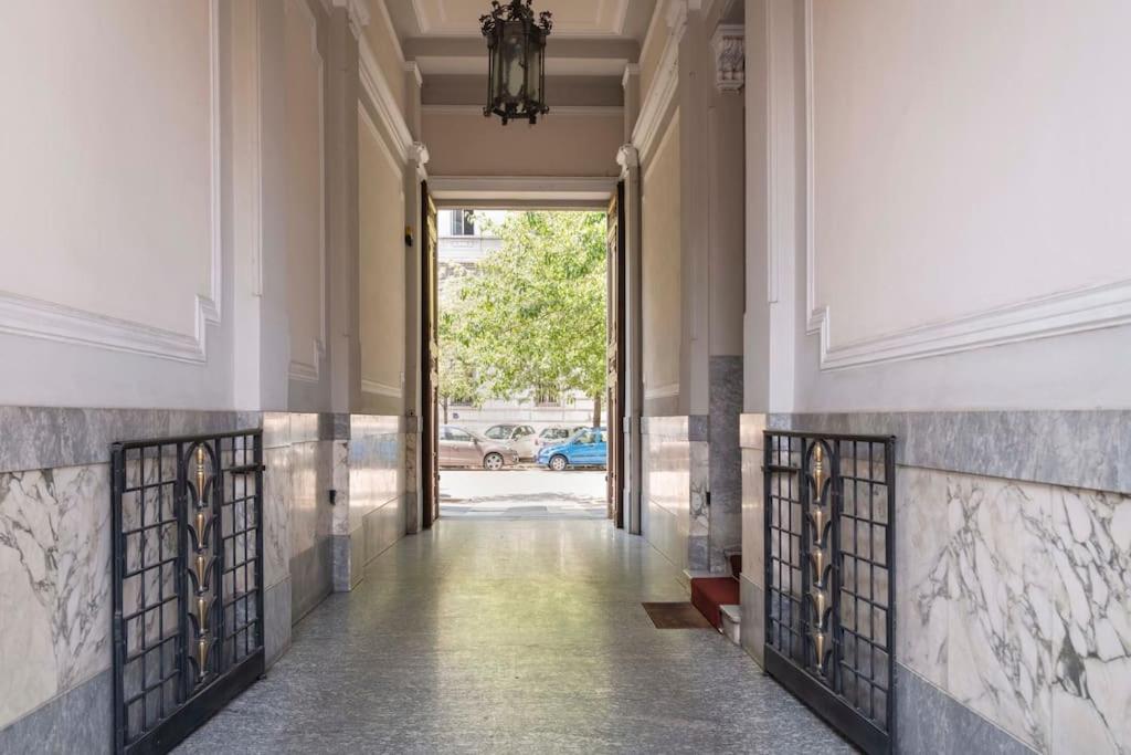 HACCA Collection - Arco della Pace