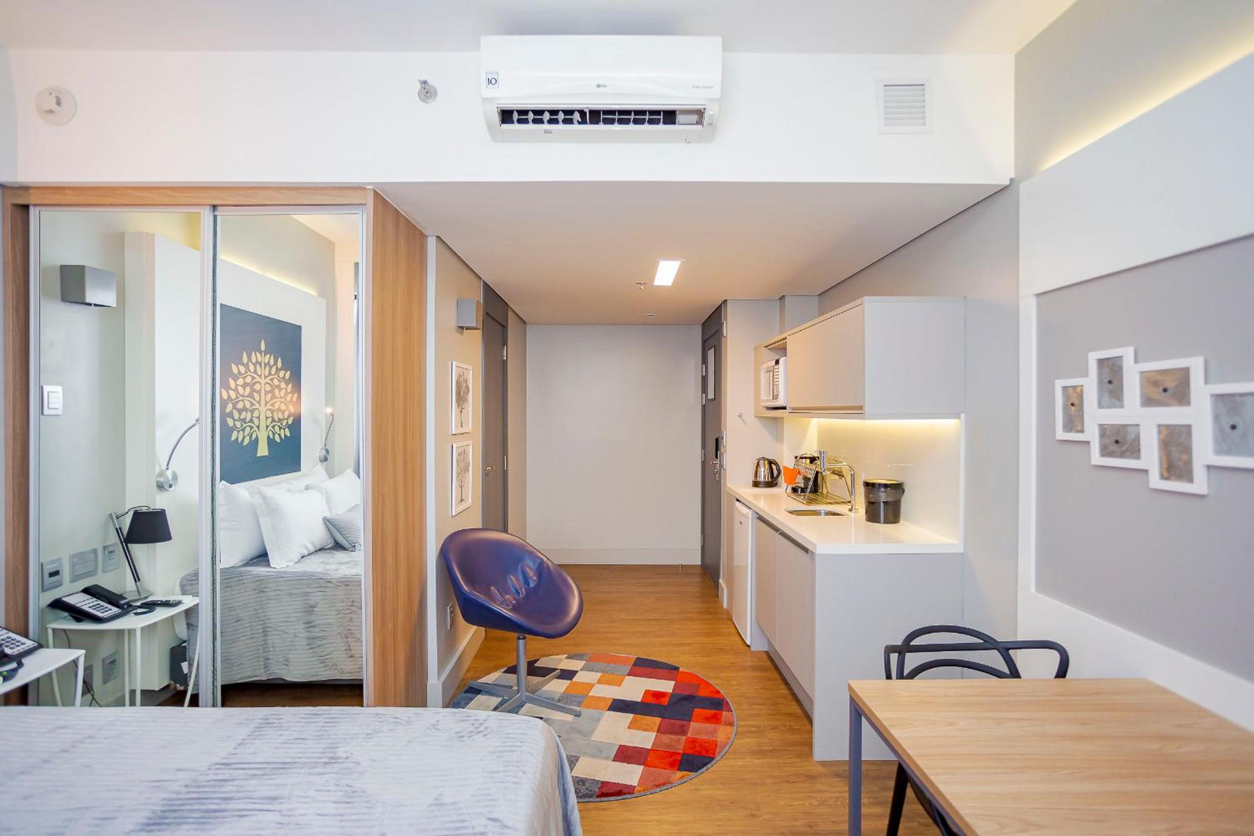 Studio Helbor Stay Batel - Sofisticação, Conforto, Localização e Vista Privilegiada