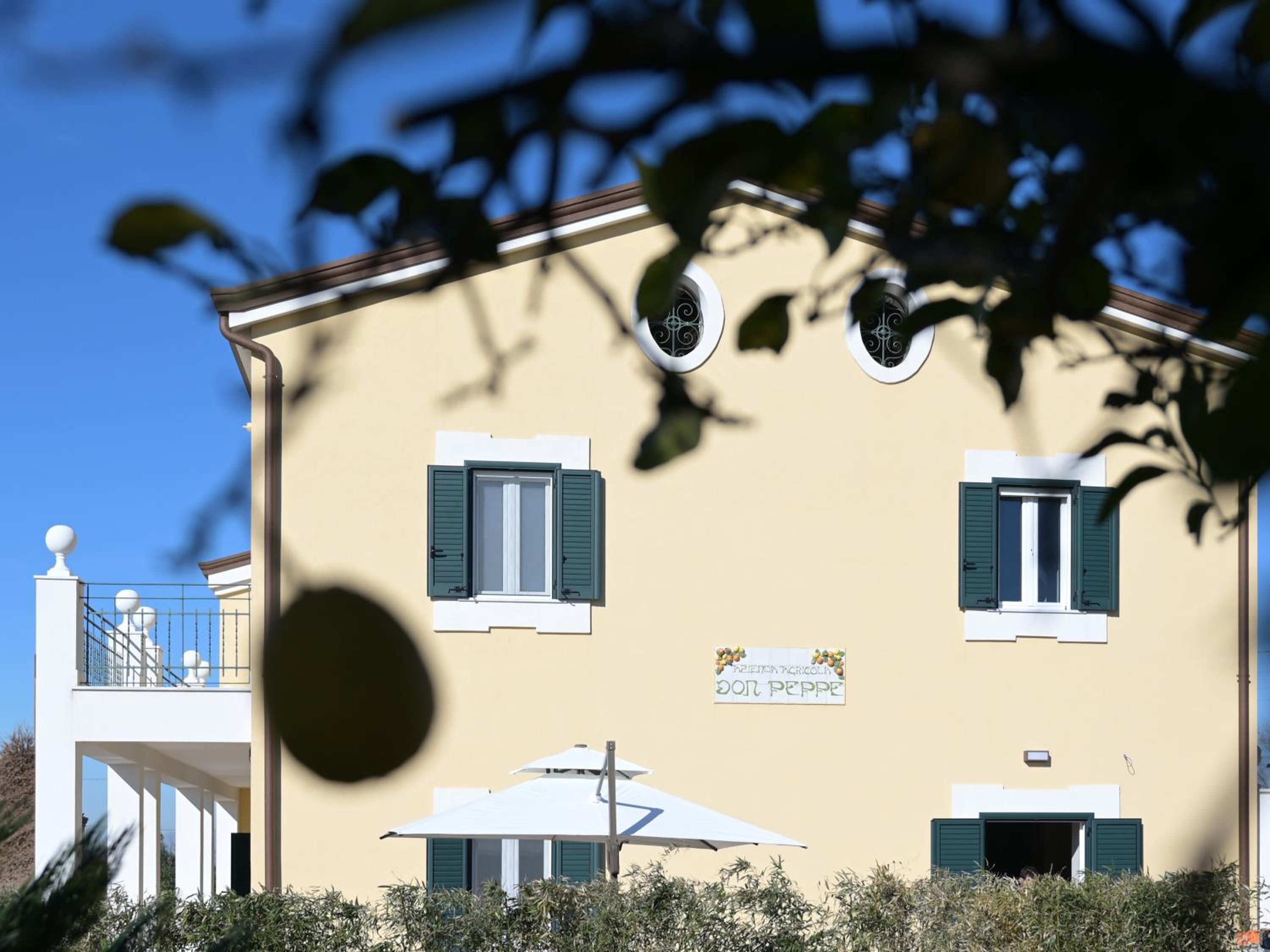 DON PEPPE ROOMS : Villaggio Green view 2