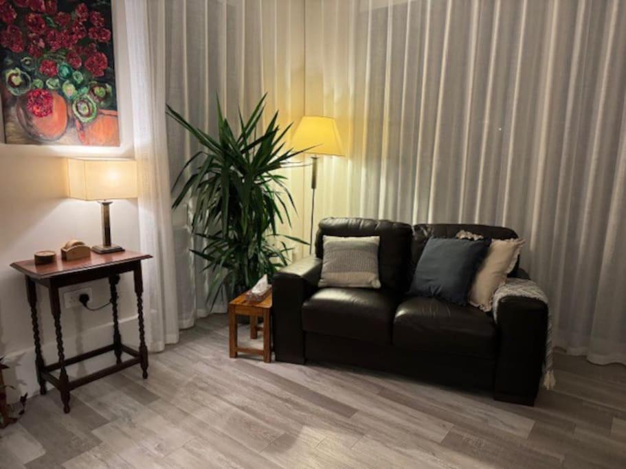 Seagrass a luxurious gem by the sea - Property Image 16