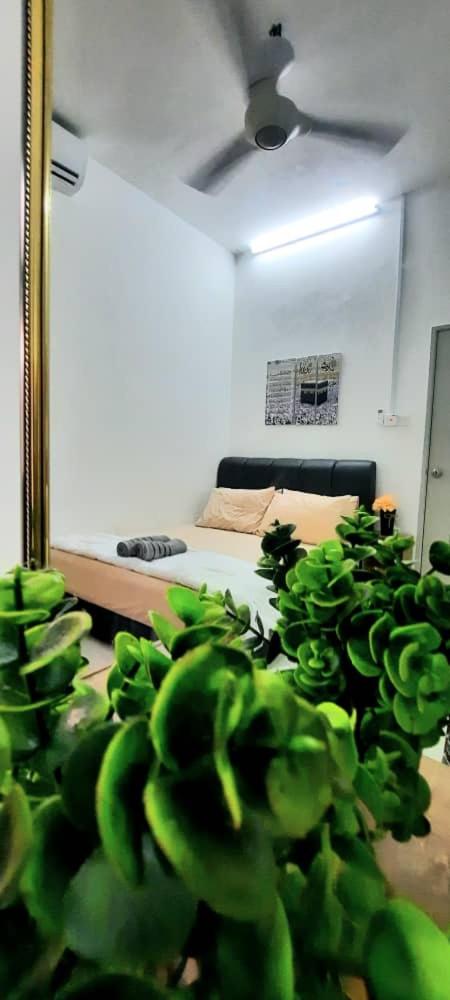 Wan & Zam Homestay - Batu Pahat photo 4