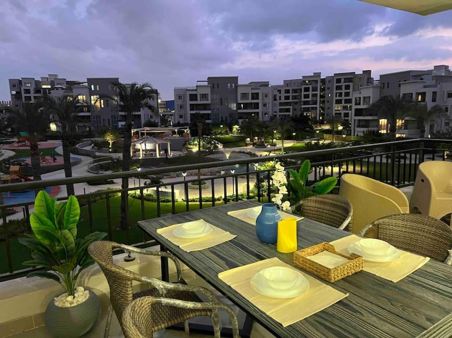 Cairo Festival Living Apartment