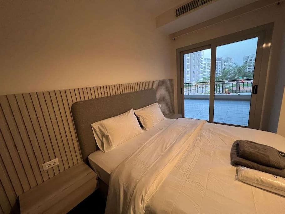 Cairo Festival Living Apartment