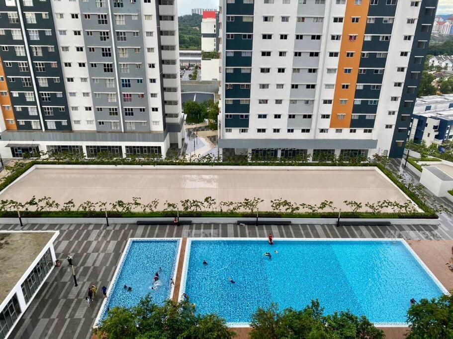Tifa Home, Alanis Residence Kota Warisan KLIA Sepang Netflix photo 4