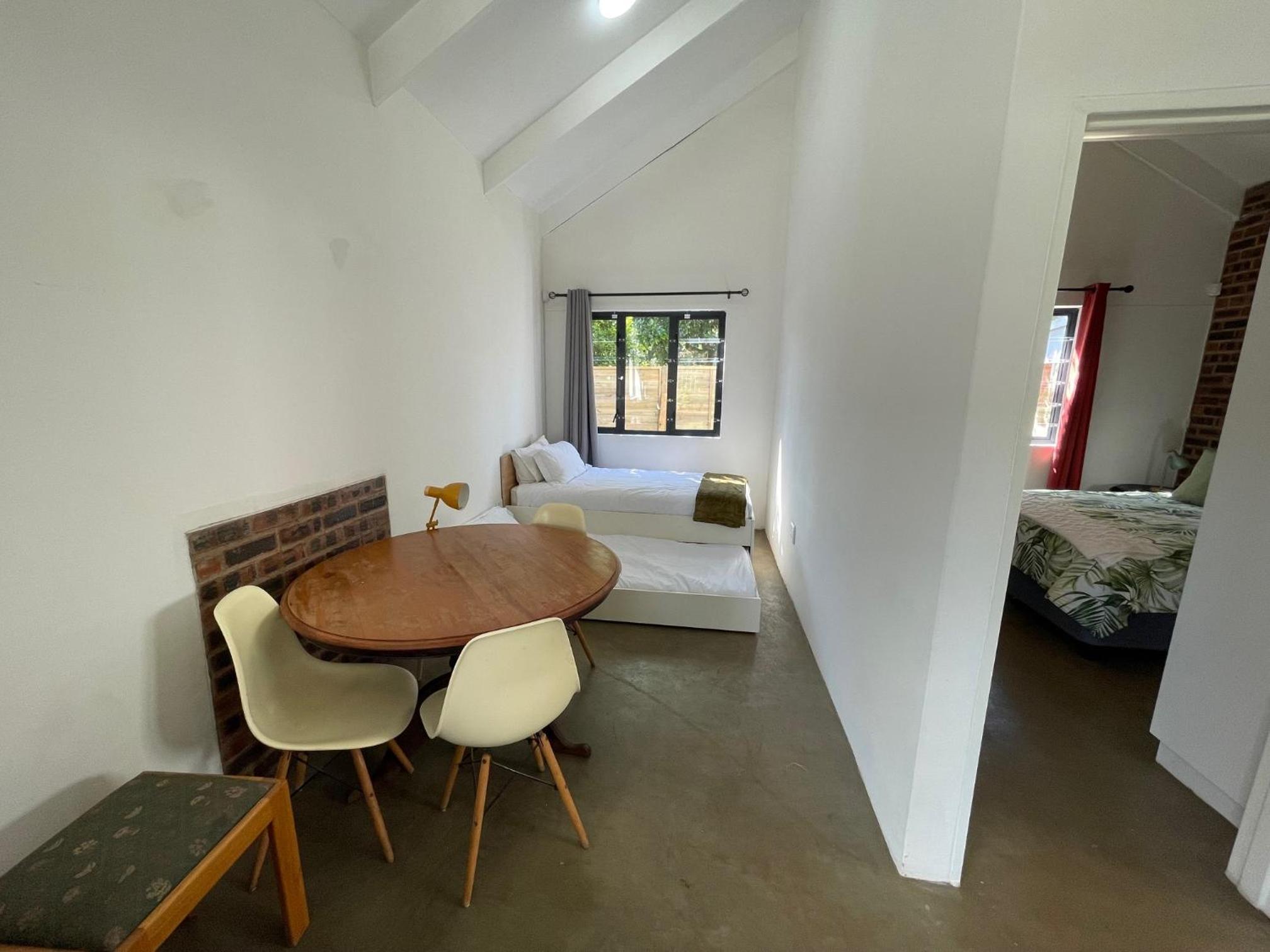 The Stables, Central Garden Cottage in Howick - Fastest WiFi in Howick