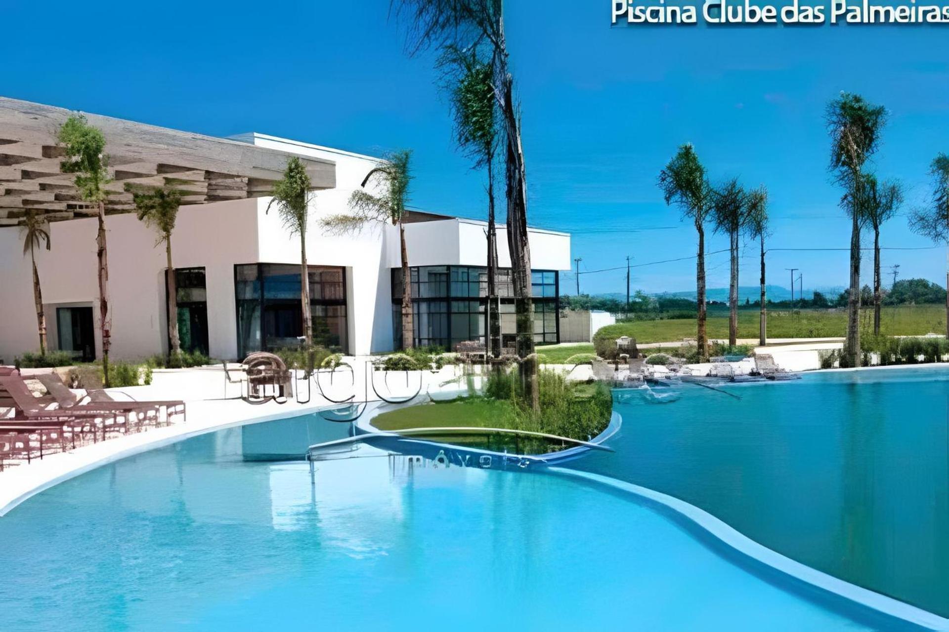 Casa 4 Suítes com piscina Fundos Lago-Ilhas Resort