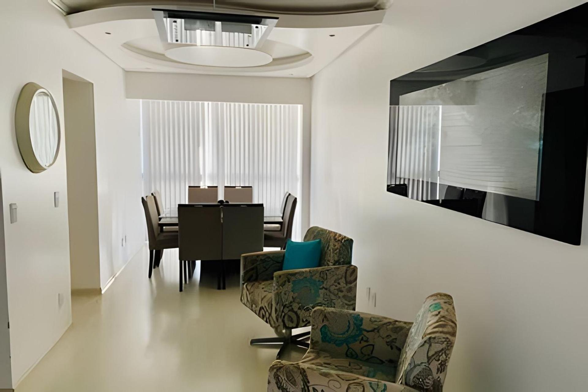 Apartamento espaçoso e aconchegante para até 10 pessoas