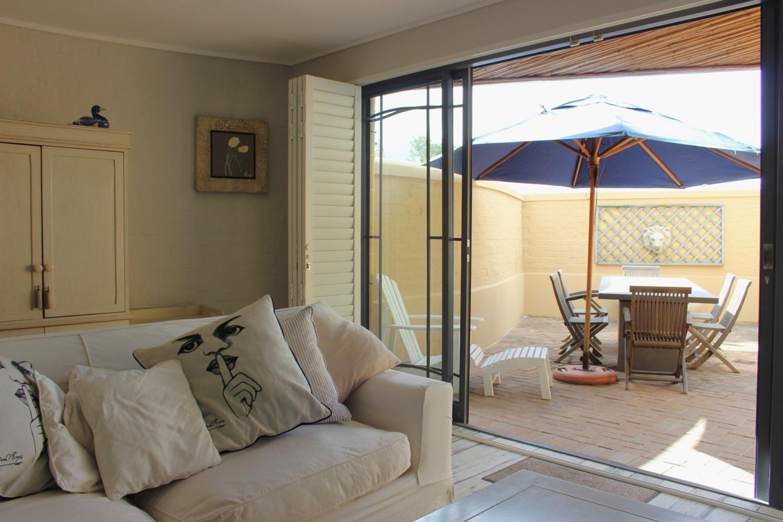 Beachfront Terrace 1 Hout Bay, Cape Town view 5