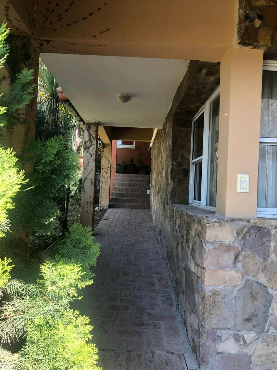 IMPORTANTE CASA EN SAN LORENZO SALTA . NICOLE DI RICO ALQUILERES TEMPORALES