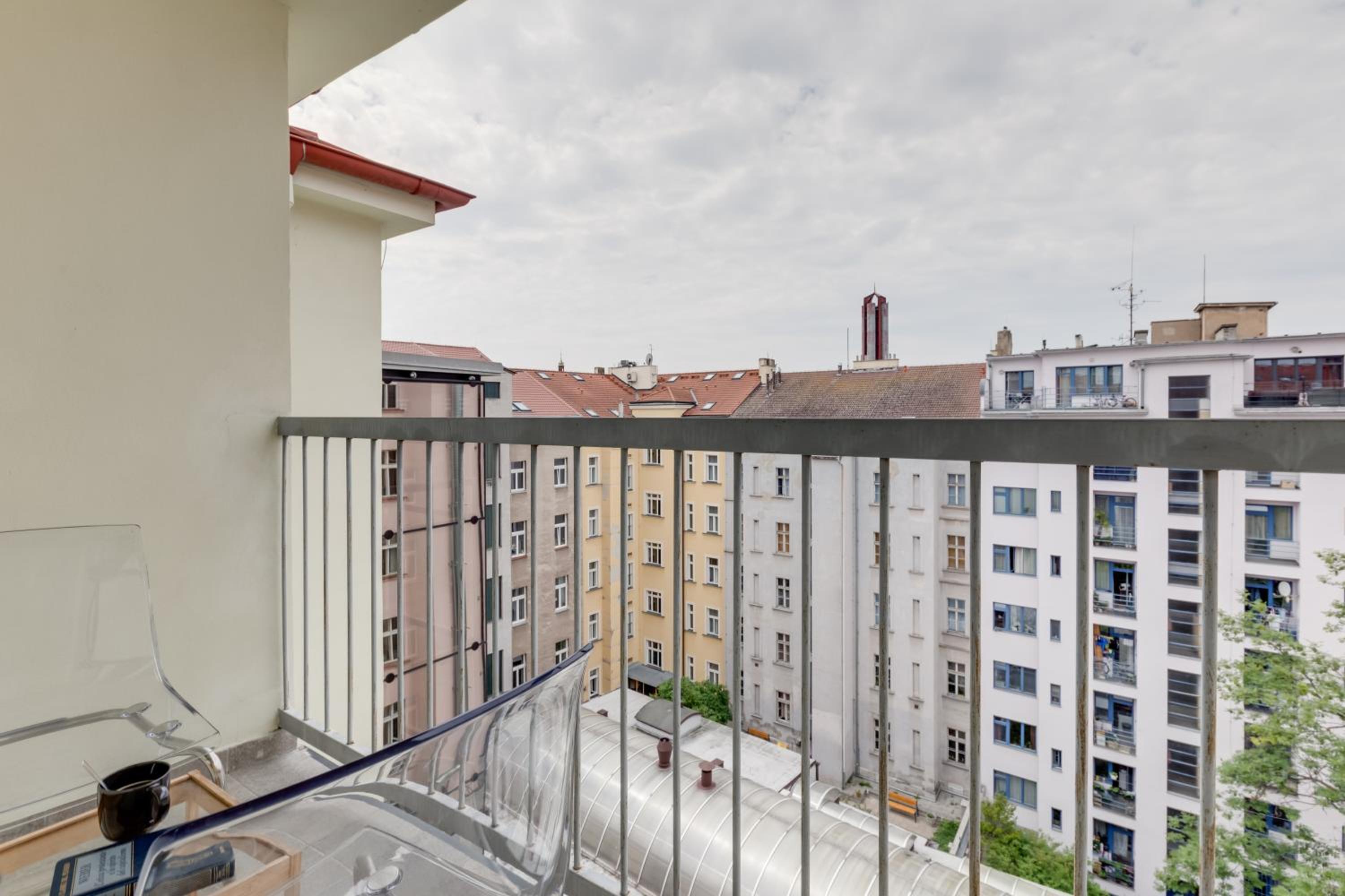 Central Cool Apt with terrace - Leg11