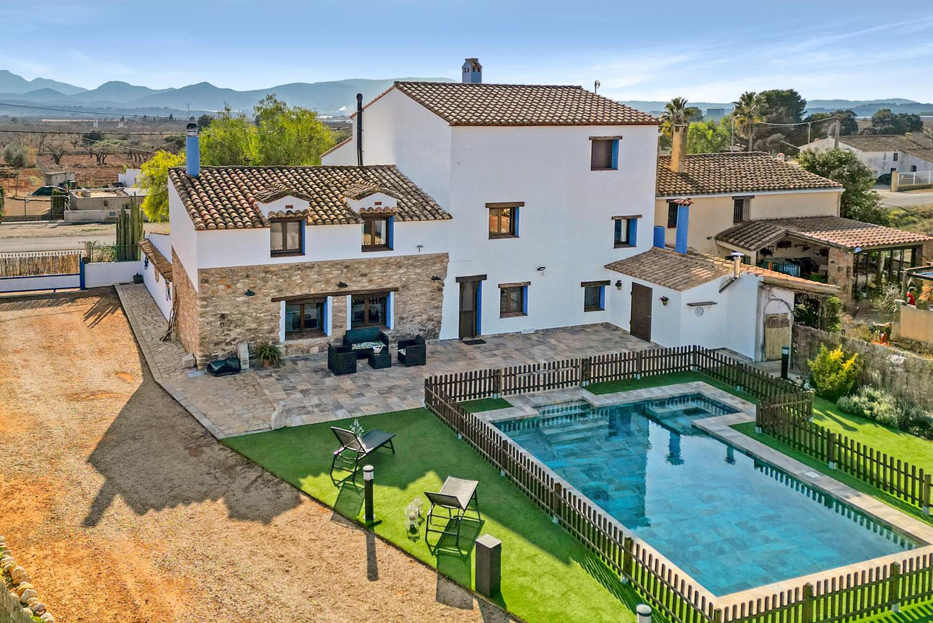 Luxe Mediterranean Masia BBQ Pool Chillout