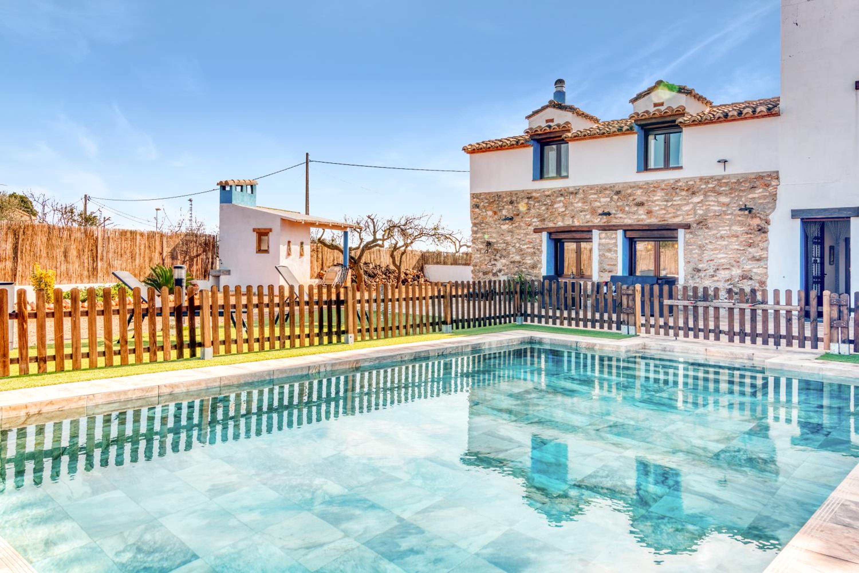 Luxe Mediterranean Masia BBQ Pool Chillout