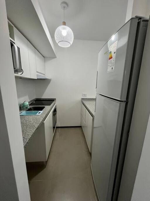 1 BR *Apt. Nuevo* Moderno y Luminoso