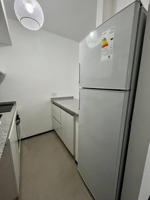 1 BR *Apt. Nuevo* Moderno y Luminoso