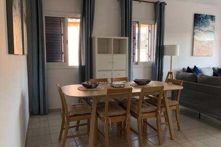 Limnaria Villas - Luxurious, spacious 3 bed apartment with pool views