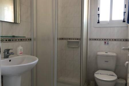 Limnaria Villas - Luxurious, spacious 3 bed apartment with pool views