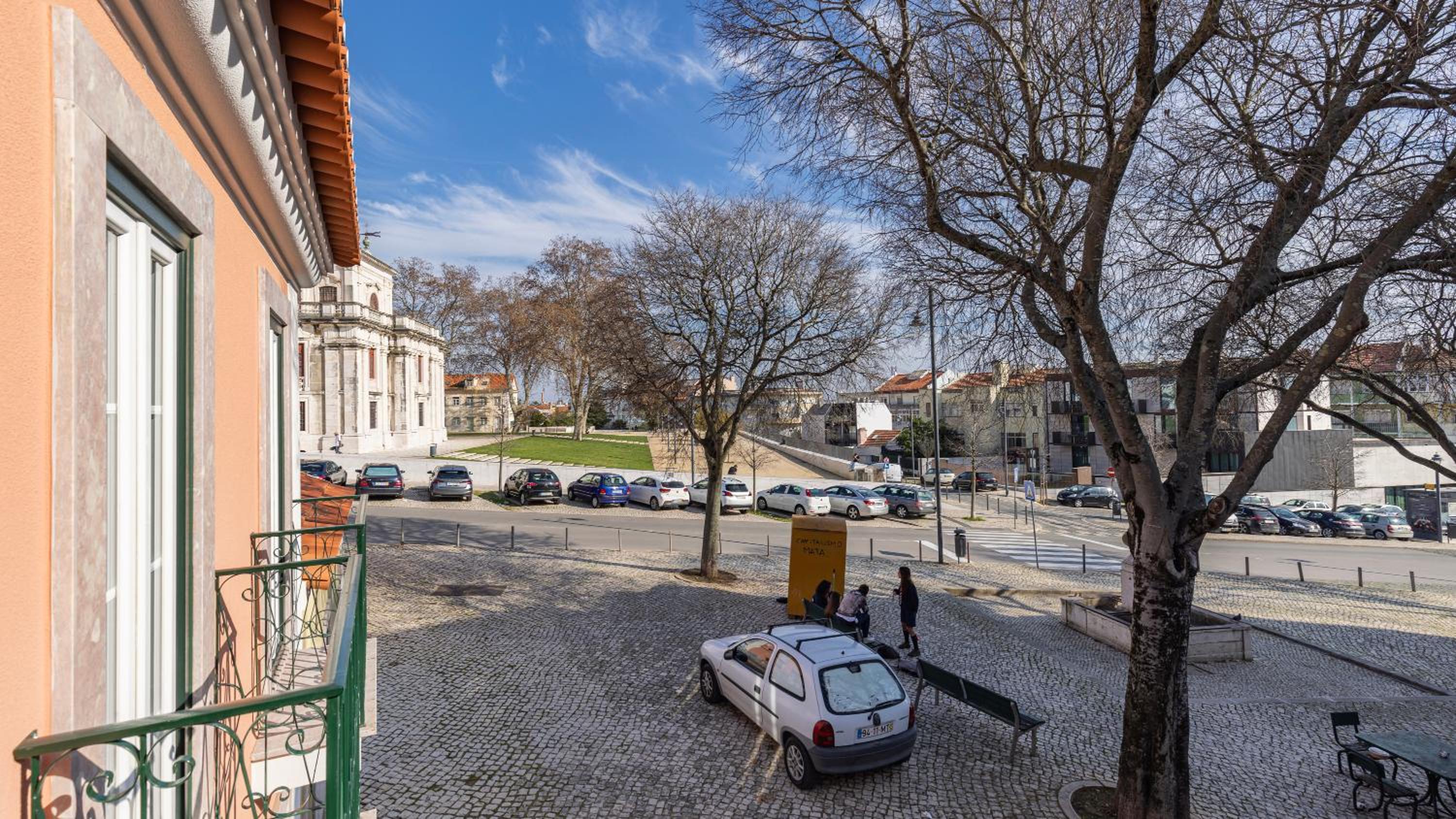 Belém Charming 2BDR House by LovelyStay