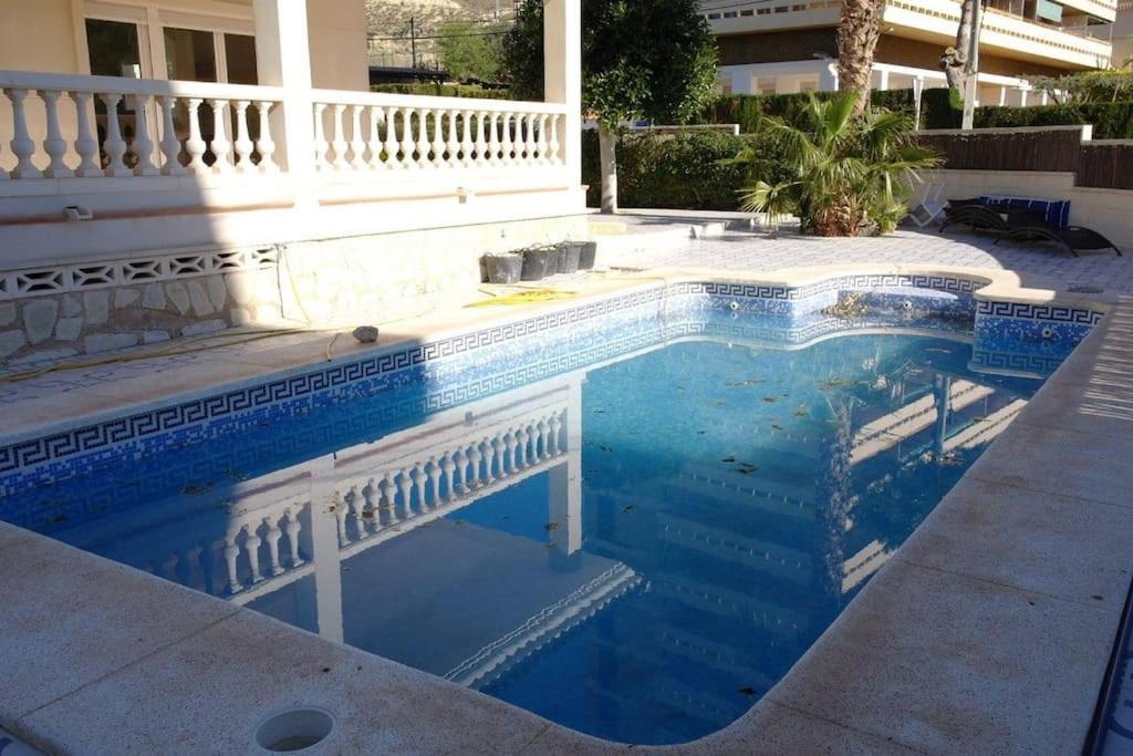 Villa Número Uno