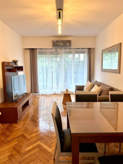 Excelente piso a nuevo! 5 pax