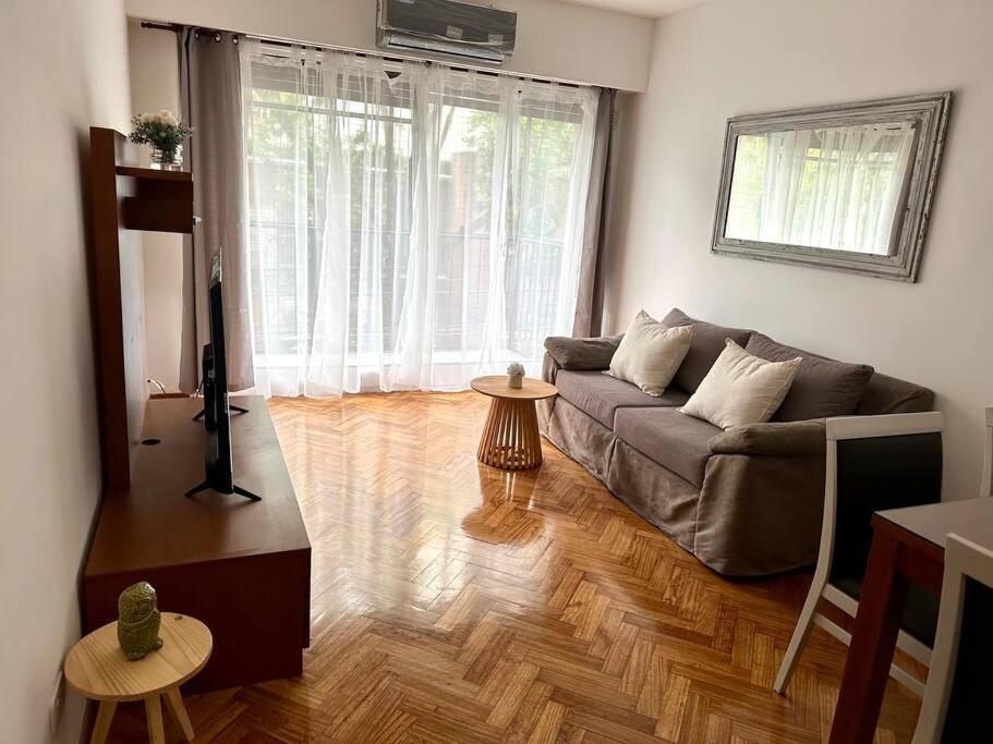 Excelente piso a nuevo! 5 pax