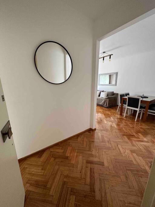 Excelente piso a nuevo! 5 pax