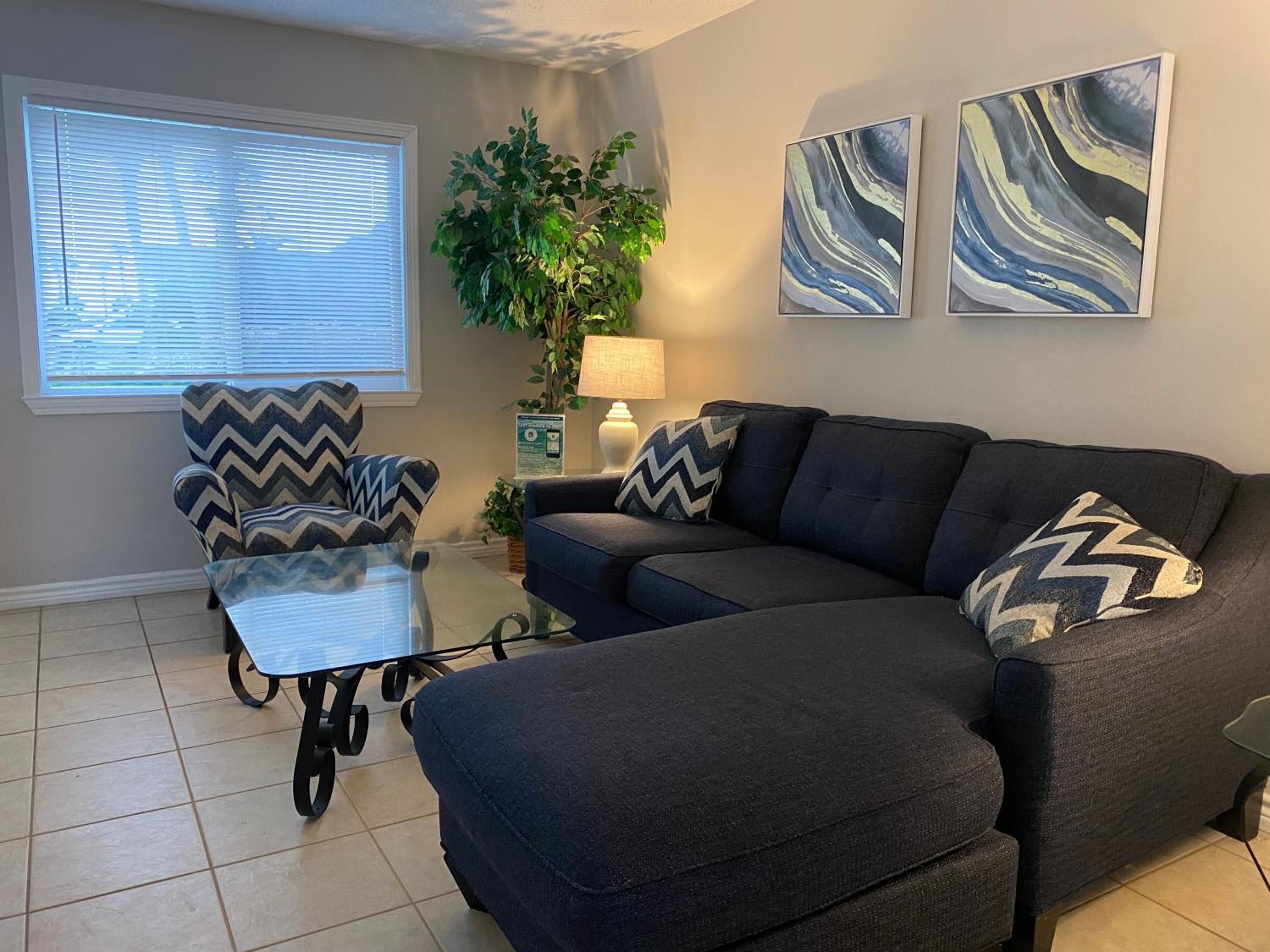 Southbay by the Gulf 91 only 75 Yards to Beach Townhome in the Heart of Destin view 4