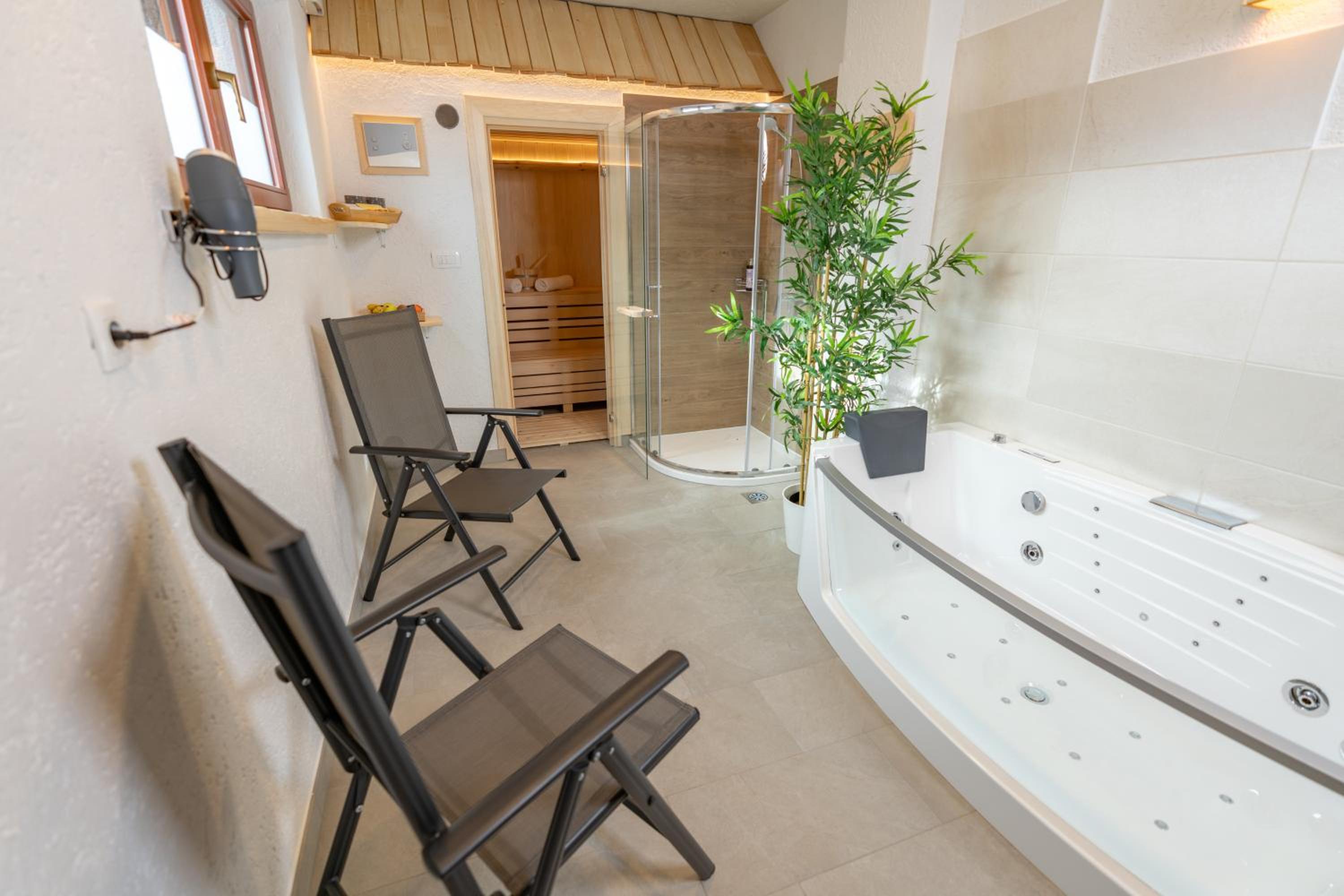 Apartment Orehar