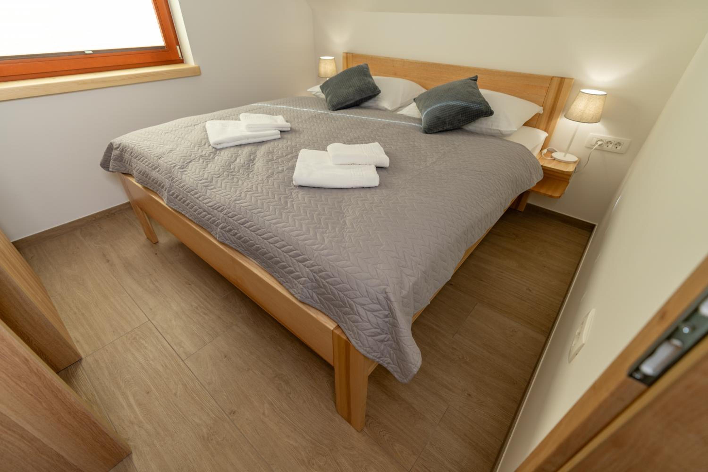 Apartment Orehar