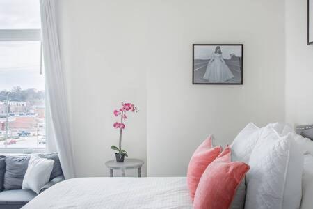 Photograph supplied for Perfect CMA Fest HQ, Rooftop 10 Mins to Downtown, Garage, Ping Pong, Karaoke, Axe Throwing, Shuffleboard, 10 Mins to Broadway, 5 Mins to Five Points, Perfe