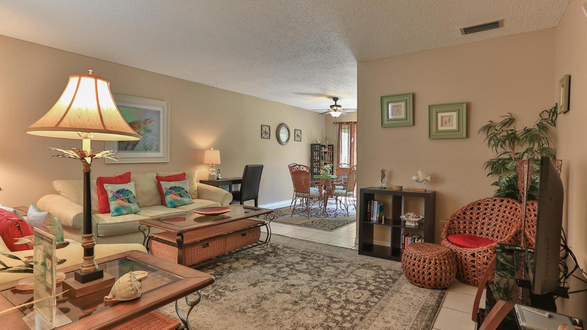 Southbay by the Gulf 73 an Updated Townhome Just Steps From The Beach a Family Friendly Destin Vacation view 2