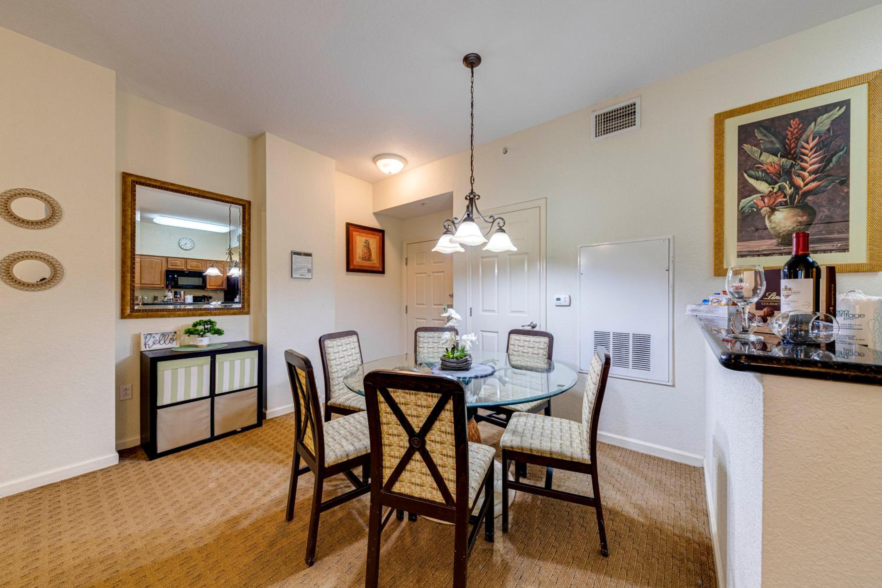 Elegant Condo Retreat Near Disney