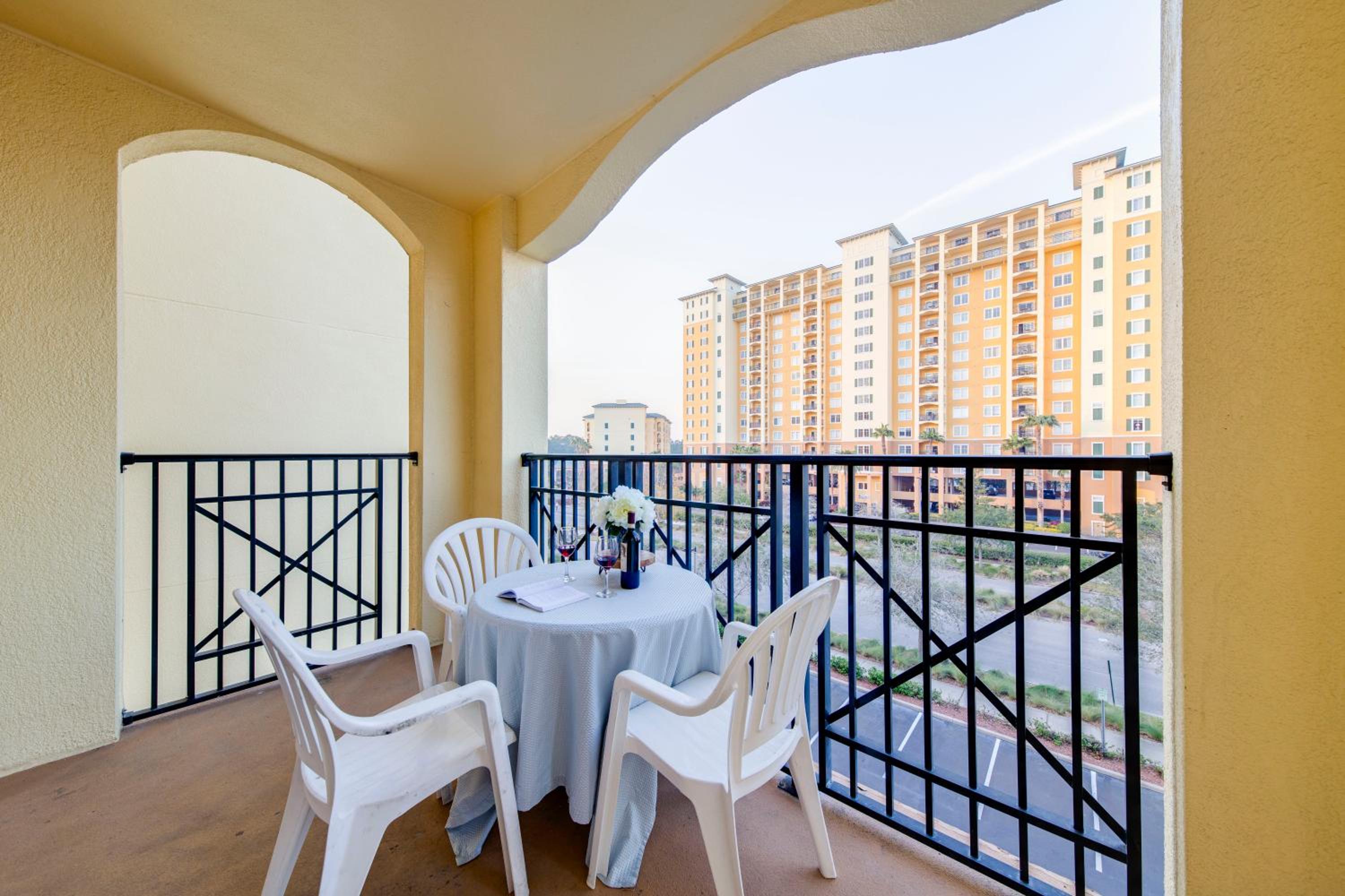 Elegant Condo Retreat Near Disney