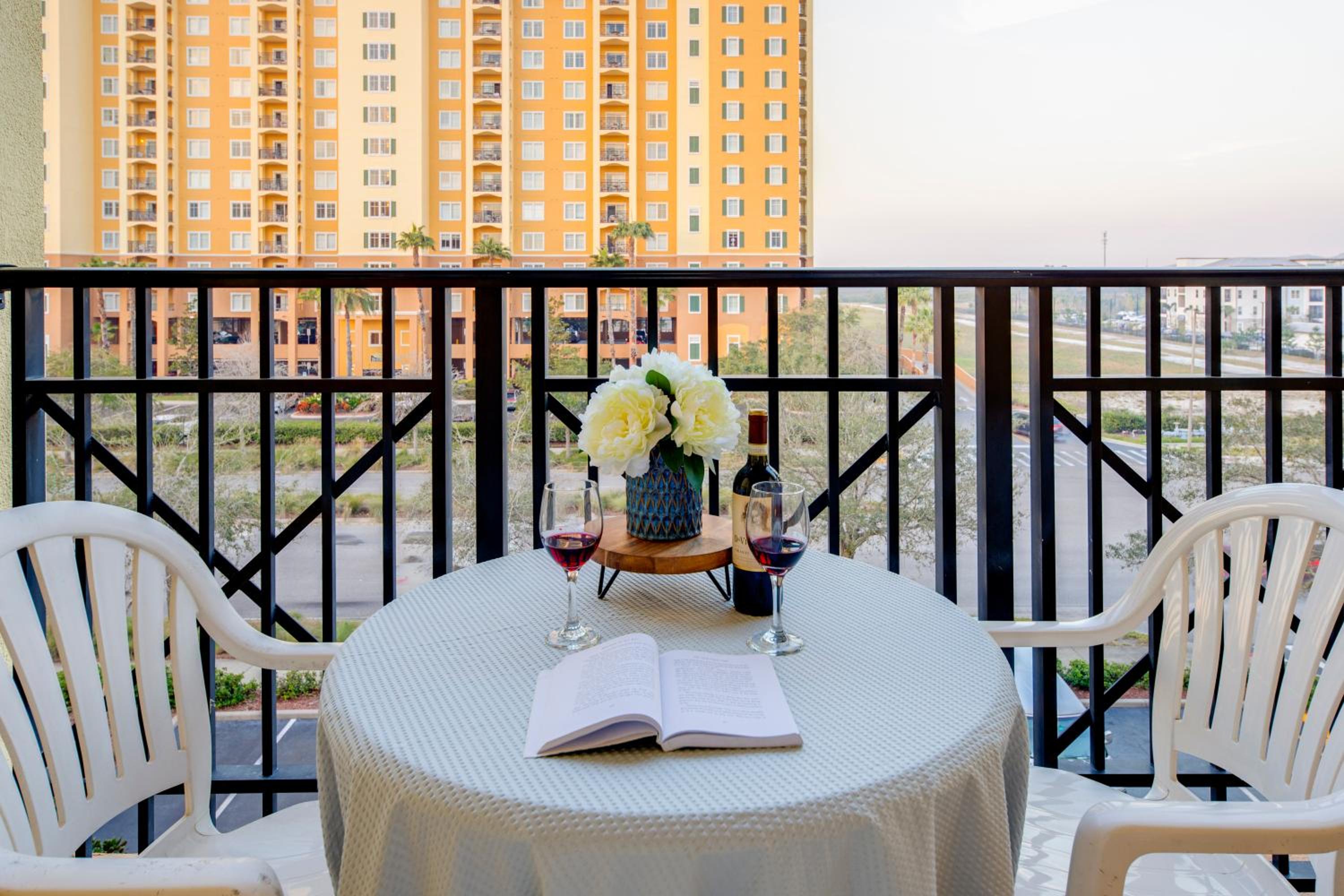 Elegant Condo Retreat Near Disney