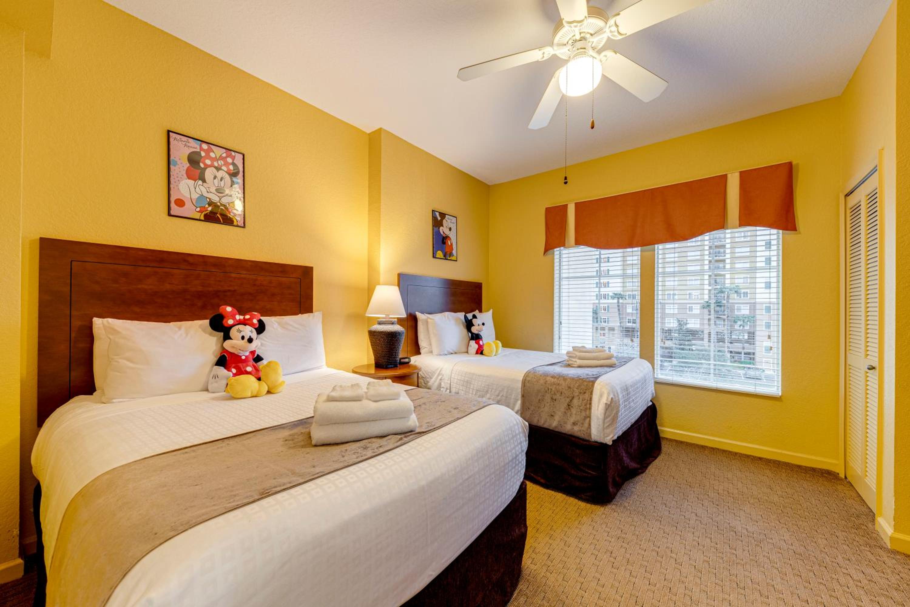 Elegant Condo Retreat Near Disney