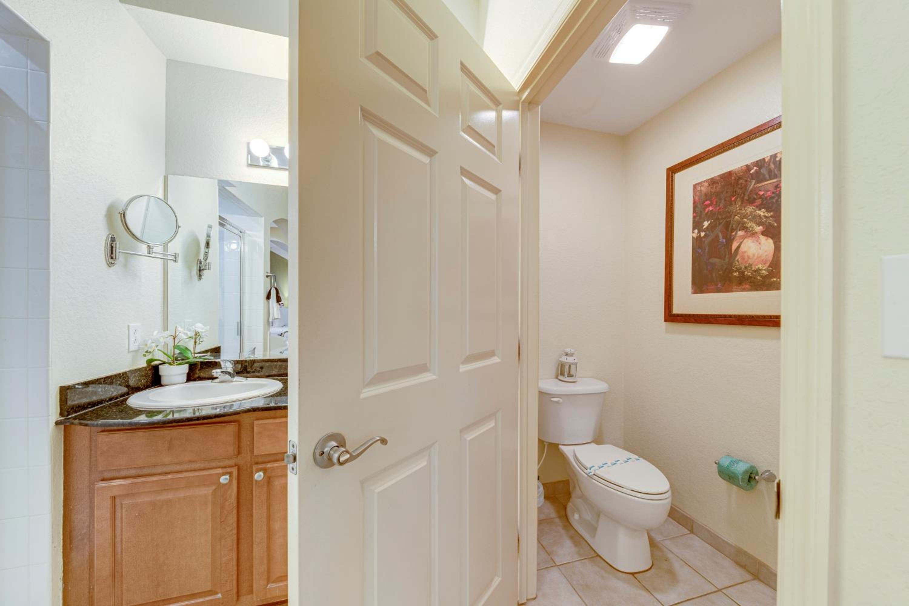 Elegant Condo Retreat Near Disney