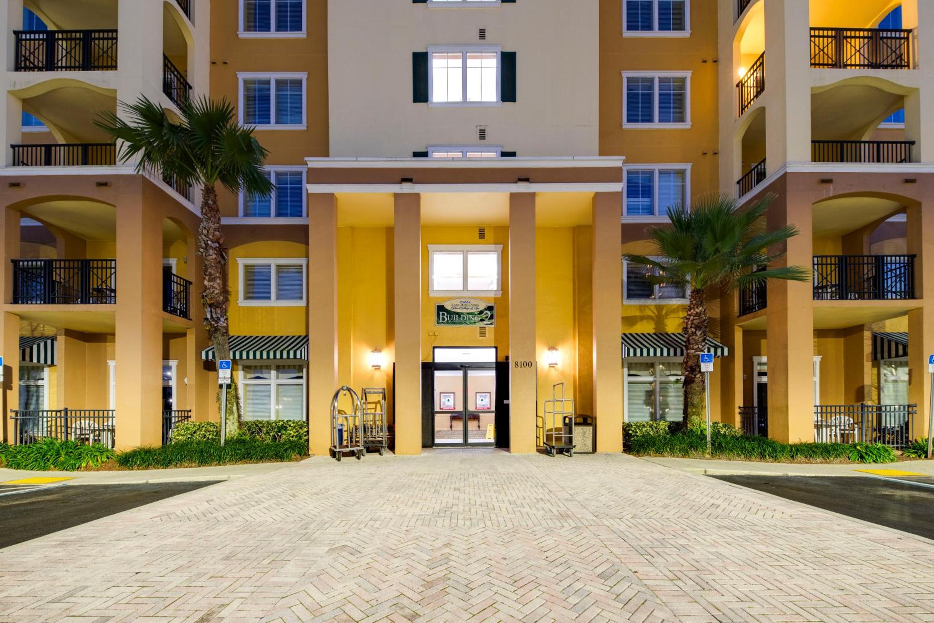 Elegant Condo Retreat Near Disney