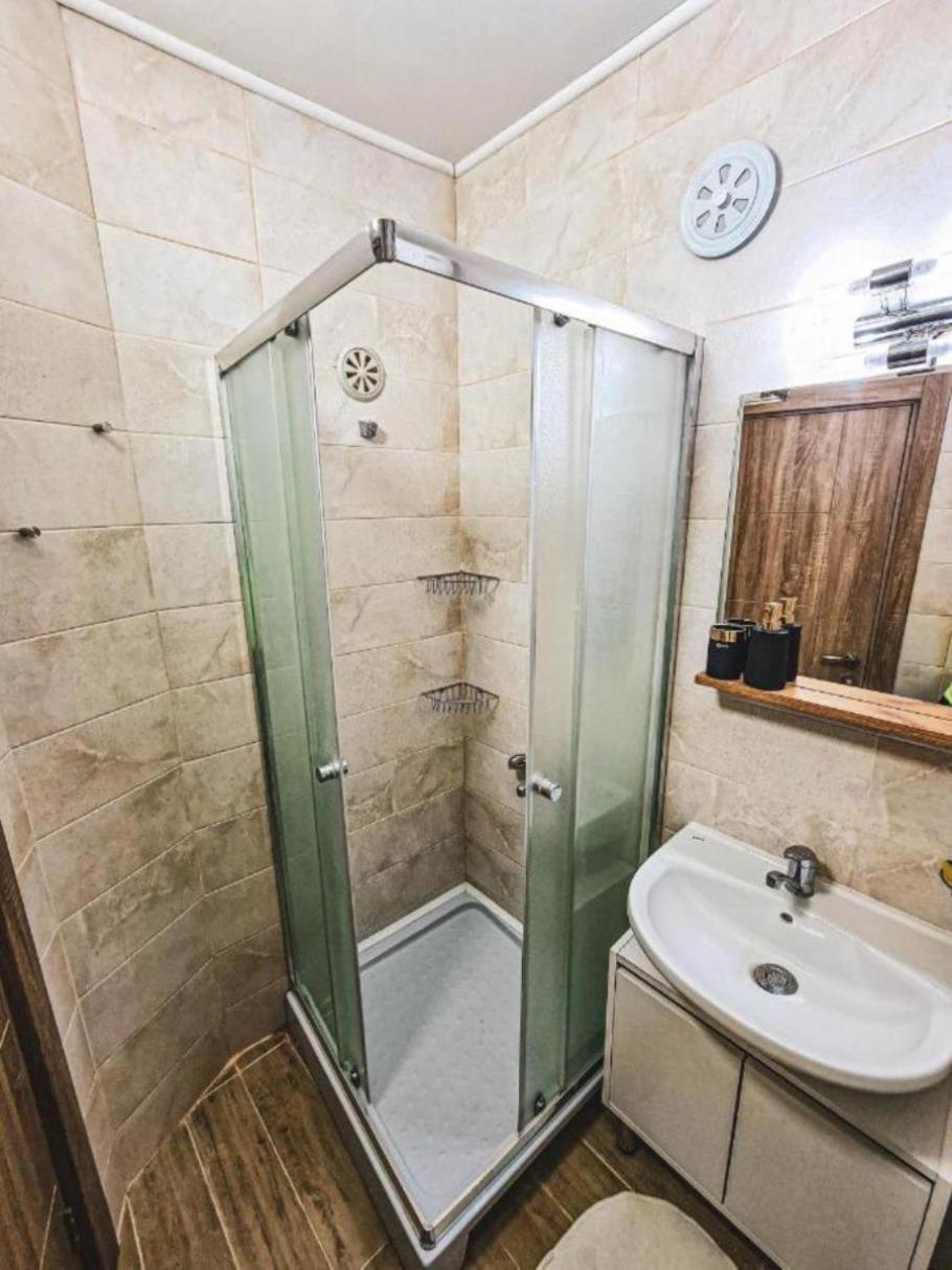 Exclusive Apartment Main Square FREE PARKING
