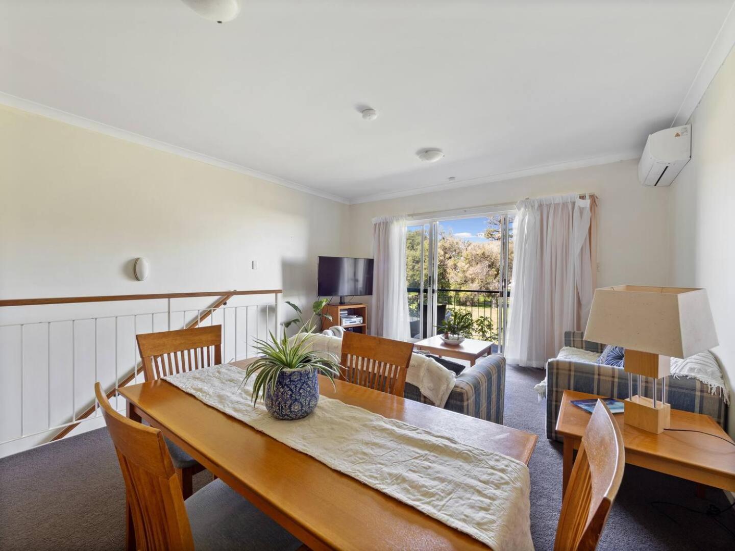 Self Contained Resort Apartment 2pax
