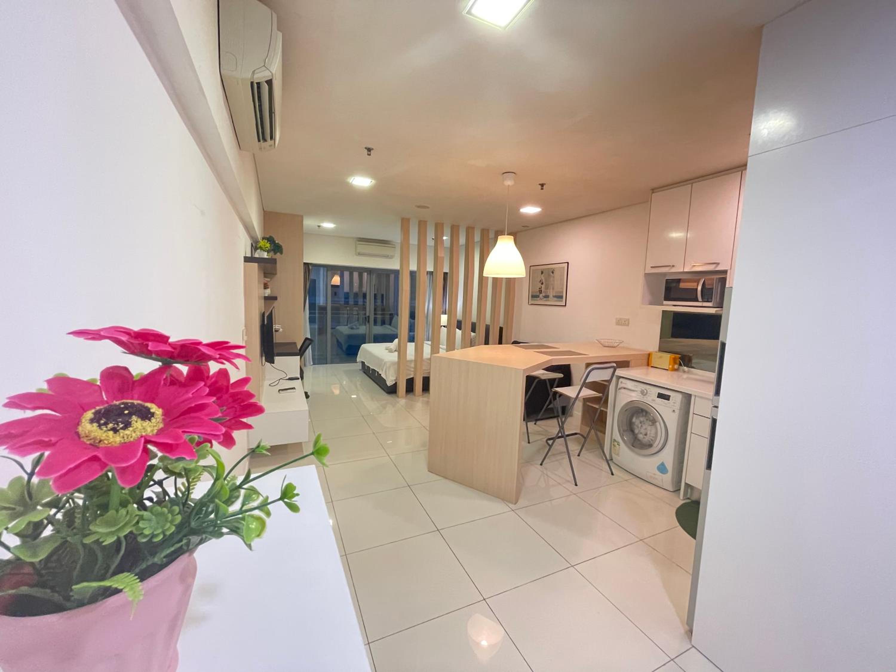 Mercu summer suites By Cozy Nests