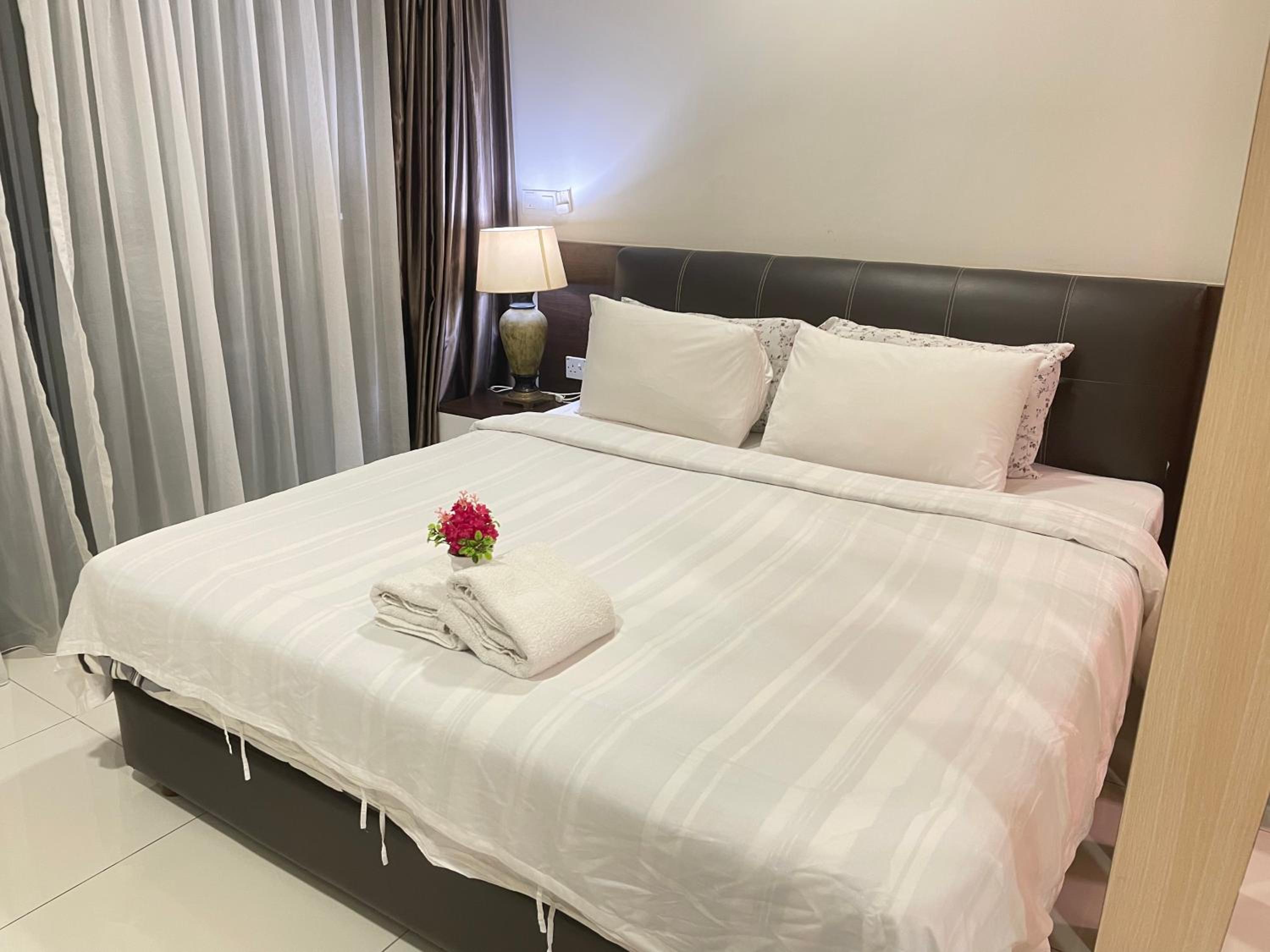 Mercu summer suites By Cozy Nests