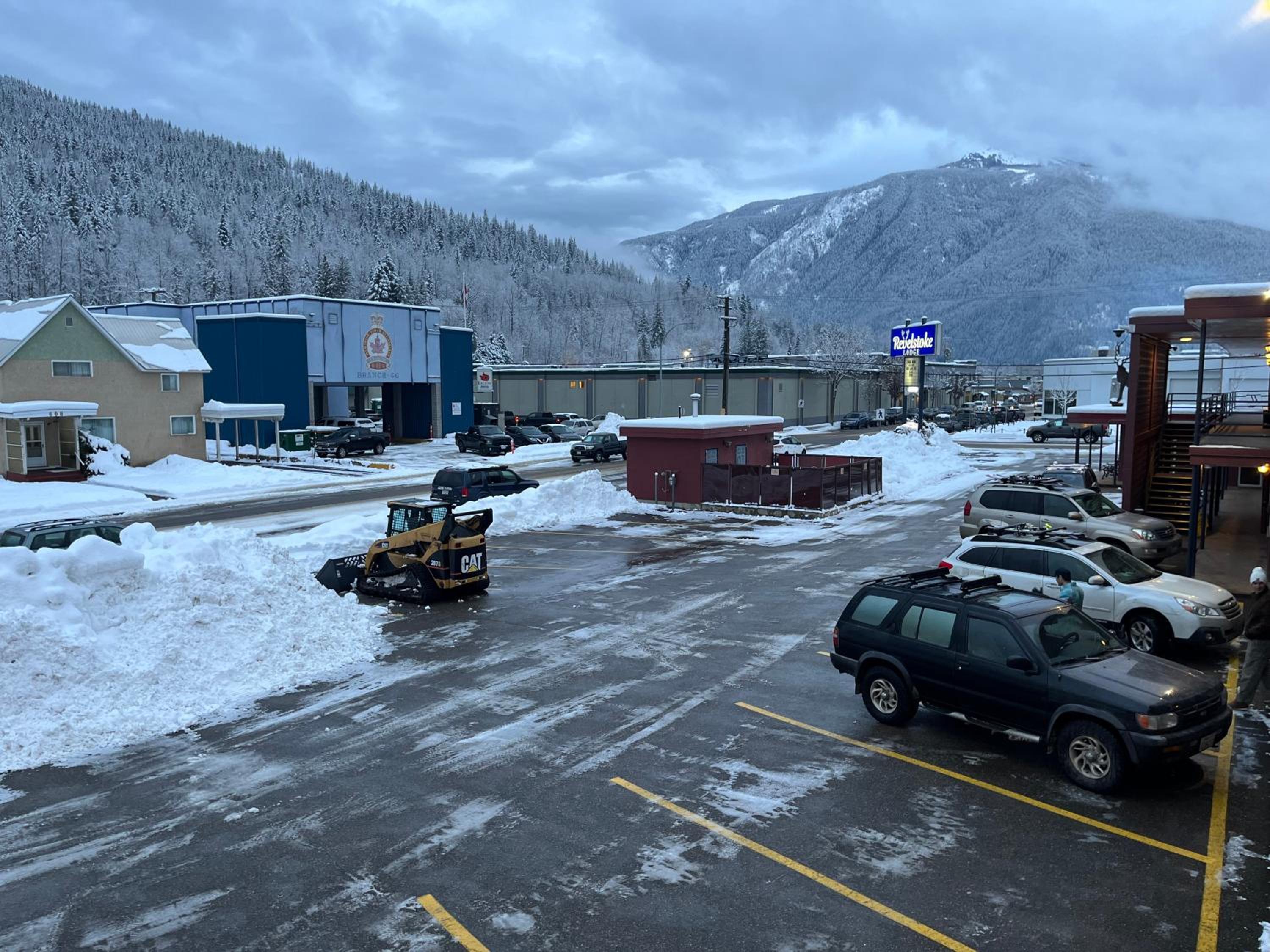 Revelstoke Lodge