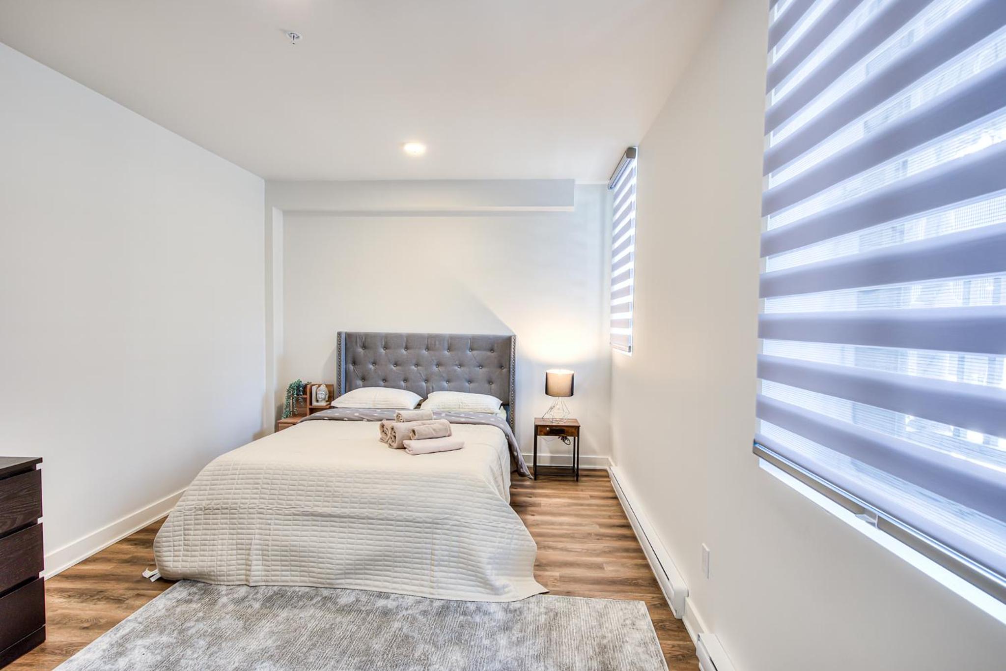 2Br+Gym for VIP Corporate & Students Downtown MTL