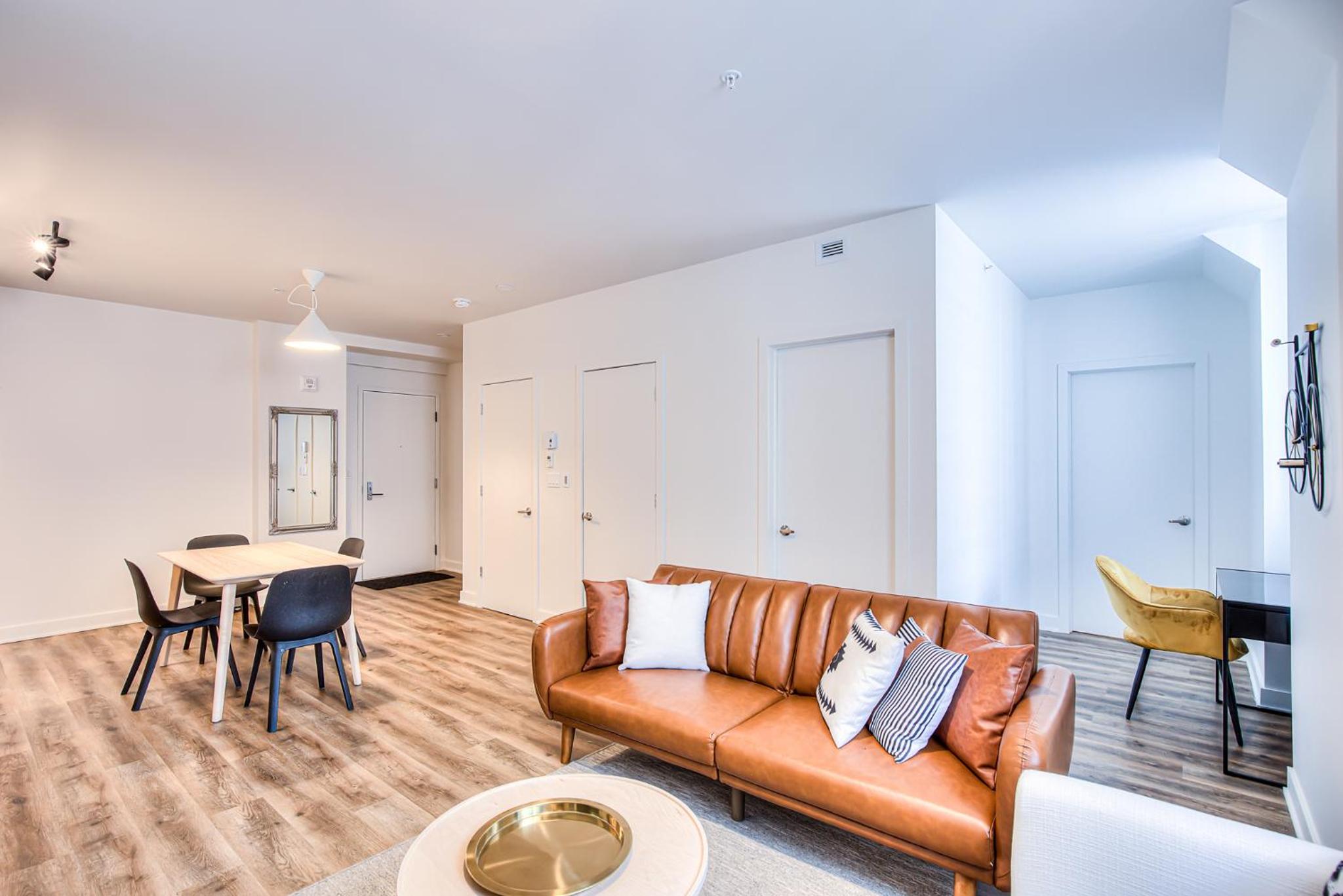 2Br+Gym for VIP Corporate & Students Downtown MTL