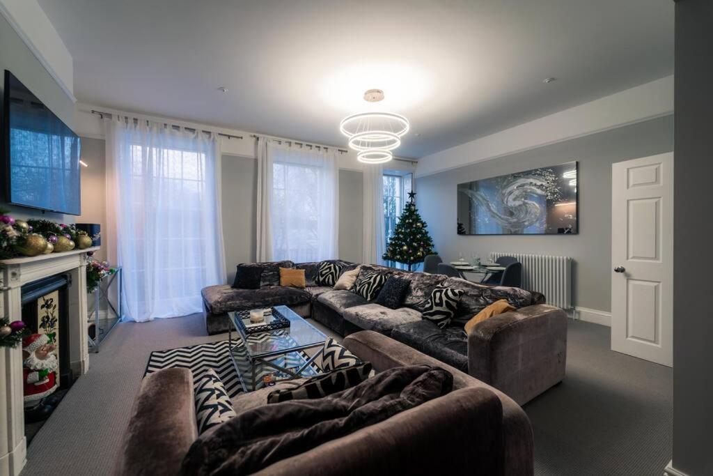 3 The Steyne - Stunning 5 Storey Georgian house with cinema room, photo 8