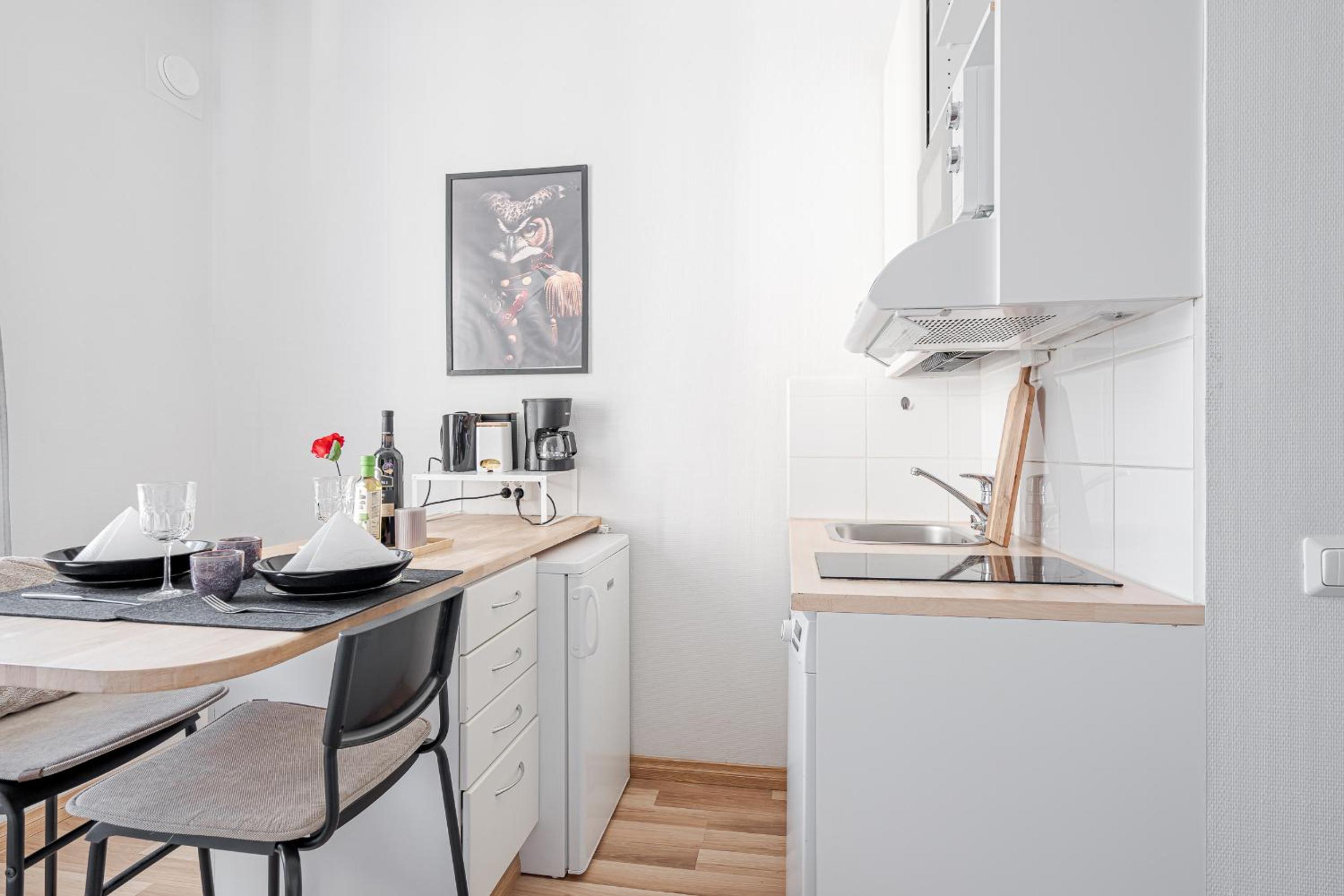 Nordstay - Lovely Central Studio with self check-in view 5